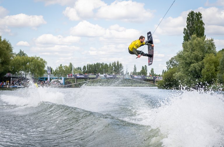Lee Debuse at the 2019 UK Nationals at LDB Wakeschool