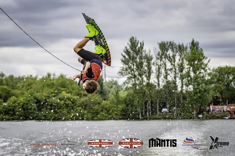 Rider at the 2024 Midlands Nautique UK Wake Nationals Wakeboard - Photo Mantis Pro Media