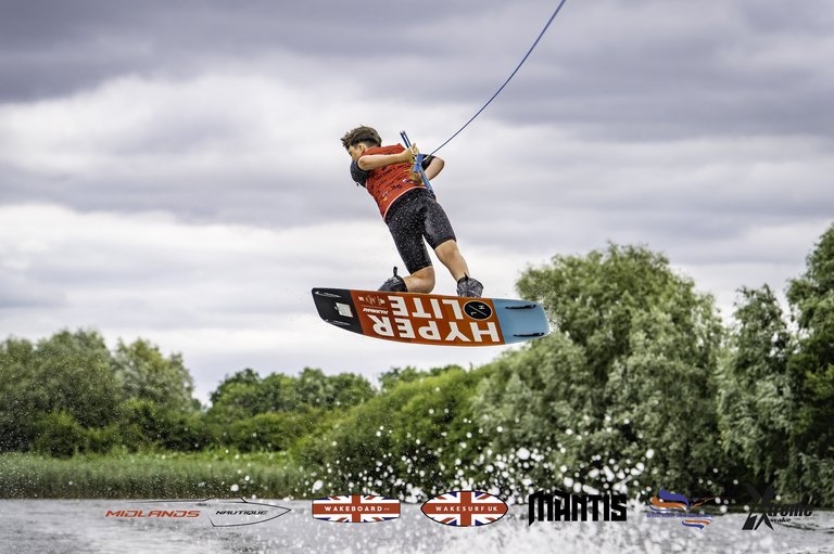 Rider at the 2024 Midlands Nautique UK Wake Nationals Wakeboard - Photo Mantis Pro Media