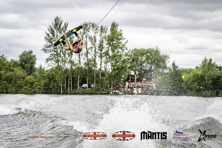 Rider at the 2024 Midlands Nautique UK Wake Nationals Wakeboard - Photo Mantis Pro Media