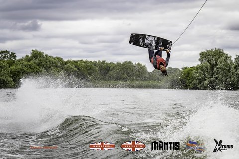 Brett Hodgkins at the 2024 Midlands Nautique UK Wake Nationals Wakeboard - Photo Mantis Pro Media