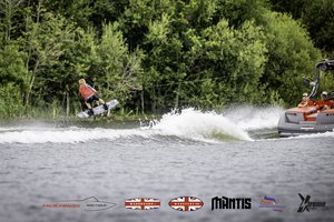 Rider at the 2024 Midlands Nautique UK Wake Nationals Wakeboard - Photo Mantis Pro Media