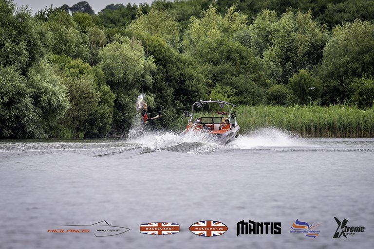 Rider at the 2024 Midlands Nautique UK Wake Nationals Wakeboard - Photo Mantis Pro Media