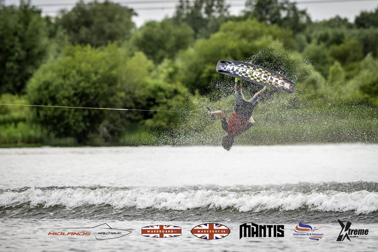 Rider at the 2024 Midlands Nautique UK Wake Nationals Wakeboard - Photo Mantis Pro Media