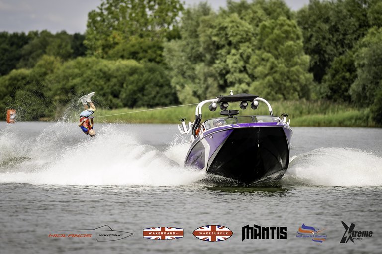 Rider at the 2024 Midlands Nautique UK Wake Nationals Wakeboard - Photo Mantis Pro Media