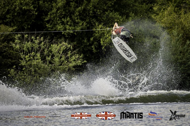 Rider at the 2024 Midlands Nautique UK Wake Nationals Wakeboard - Photo Mantis Pro Media