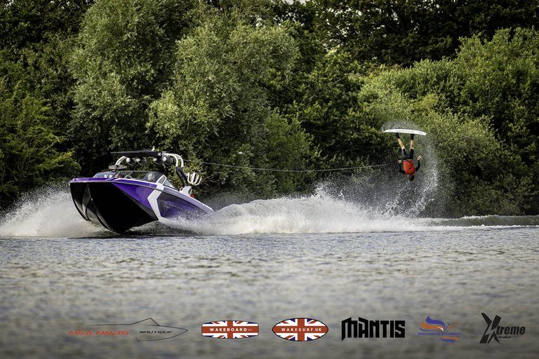 Rider at the 2024 Midlands Nautique UK Wake Nationals Wakeboard - Photo Mantis Pro Media