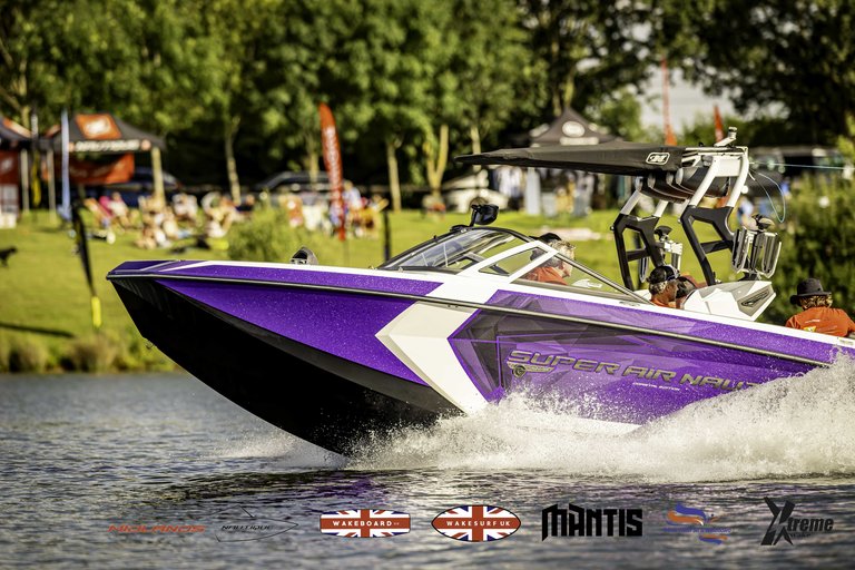 Rider at the 2024 Midlands Nautique UK Wake Nationals Wakeboard - Photo Mantis Pro Media