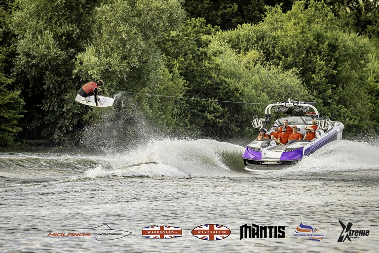 Rider at the 2024 Midlands Nautique UK Wake Nationals Wakeboard - Photo Mantis Pro Media