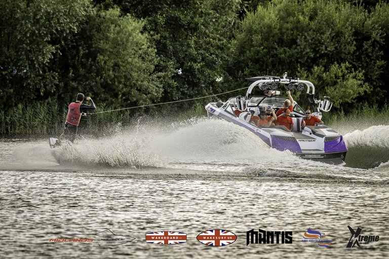 Rider at the 2024 Midlands Nautique UK Wake Nationals Wakeboard - Photo Mantis Pro Media