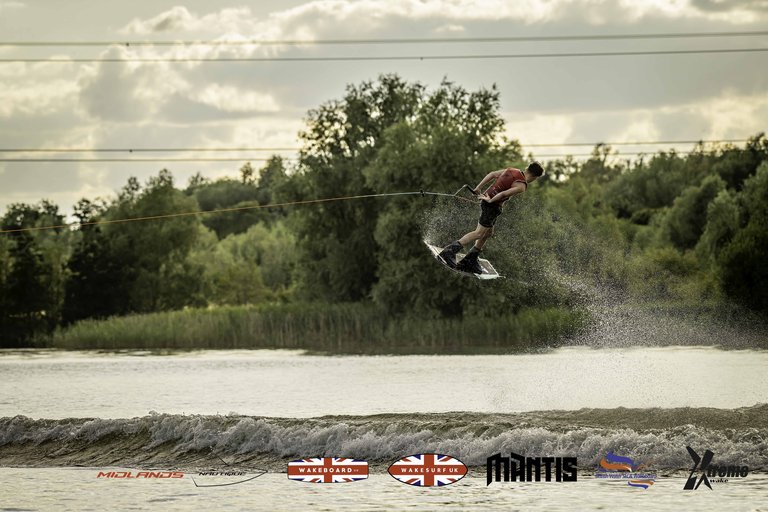 Rider at the 2024 Midlands Nautique UK Wake Nationals Wakeboard - Photo Mantis Pro Media