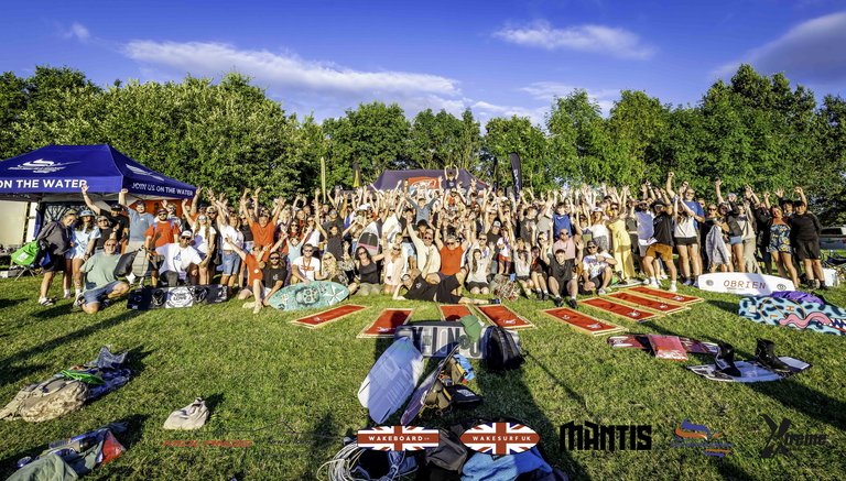 Group Shot of the 2024 Midlands Nautique UK Wake Nationals - Photo Mantis Pro Media