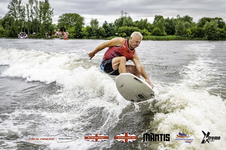 Robert Donaldson at the 2024 Midlands Nautique UK Wake Nationals Wakesurf - Photos Mantis Pro Media