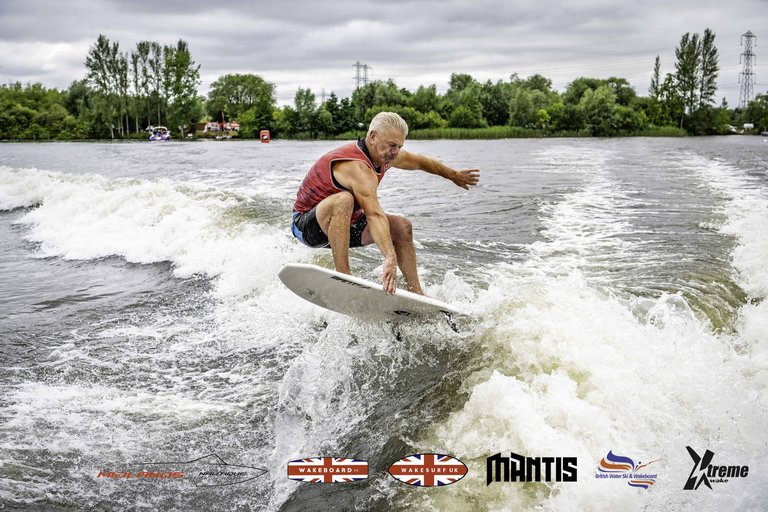 Rider at the 2024 Midlands Nautique UK Wake Nationals Wakesurf - Photos Mantis Pro Media