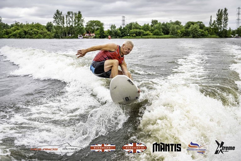 Rider at the 2024 Midlands Nautique UK Wake Nationals Wakesurf - Photos Mantis Pro Media