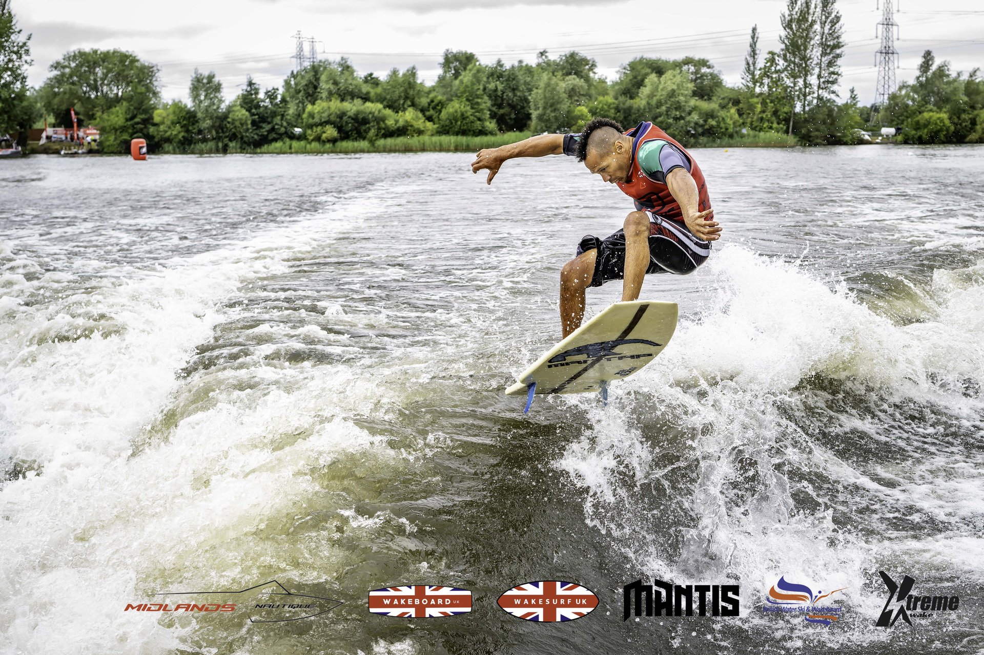 Rider at the 2024 Midlands Nautique UK Wake Nationals Wakesurf