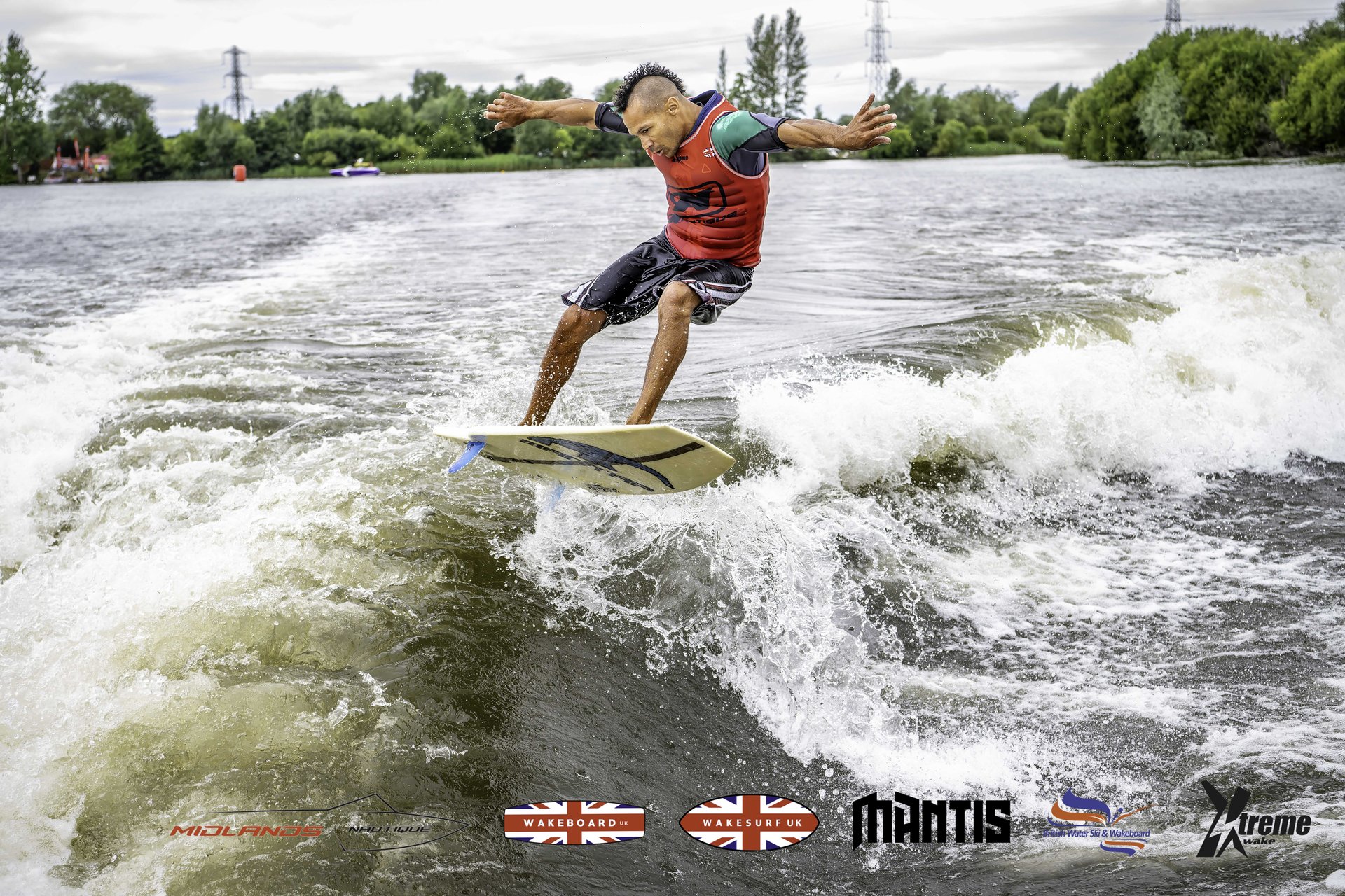 Rider at the 2024 Midlands Nautique UK Wake Nationals Wakesurf