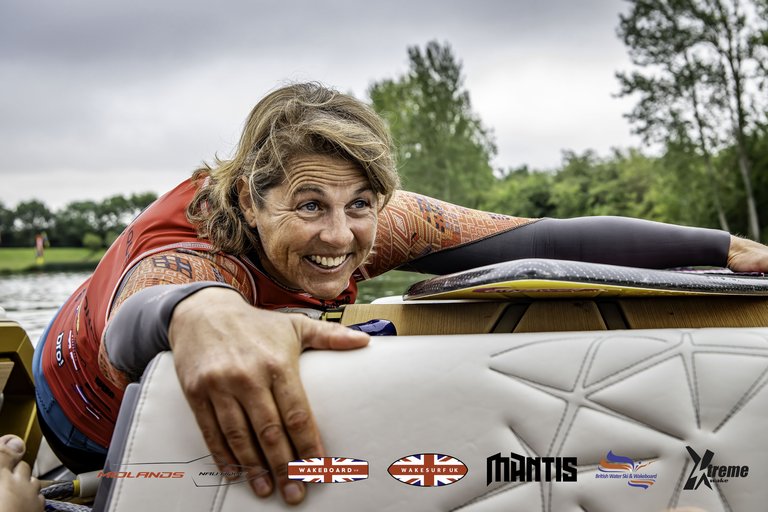 Rider at the 2024 Midlands Nautique UK Wake Nationals Wakesurf - Photos Mantis Pro Media