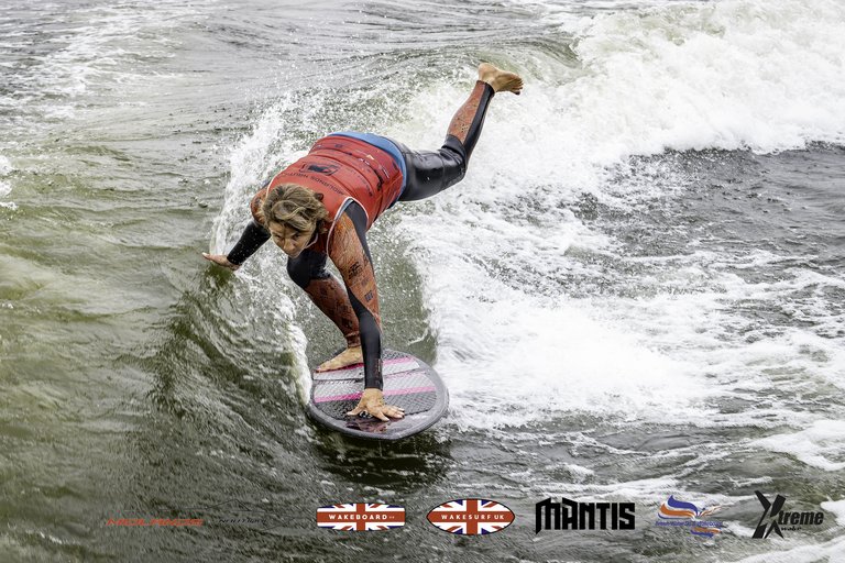 Rider at the 2024 Midlands Nautique UK Wake Nationals Wakesurf - Photos Mantis Pro Media