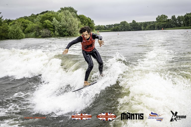 Rider at the 2024 Midlands Nautique UK Wake Nationals Wakesurf - Photos Mantis Pro Media