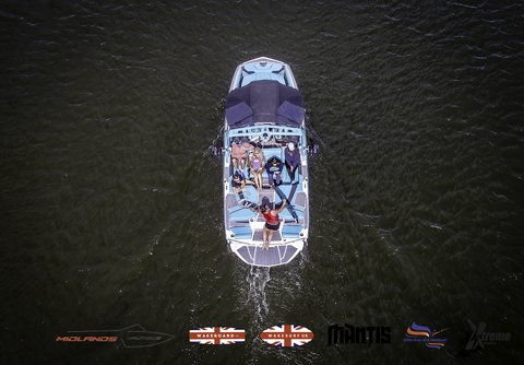 Rider at the 2024 Midlands Nautique UK Wake Nationals Wakesurf - Photos Mantis Pro Media