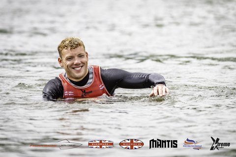 Rider at the 2024 Midlands Nautique UK Wake Nationals Wakesurf - Photos Mantis Pro Media