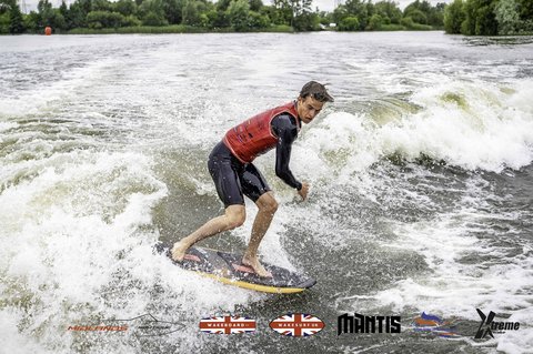 Rider at the 2024 Midlands Nautique UK Wake Nationals Wakesurf - Photos Mantis Pro Media