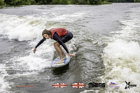 Rider at the 2024 Midlands Nautique UK Wake Nationals Wakesurf - Photos Mantis Pro Media