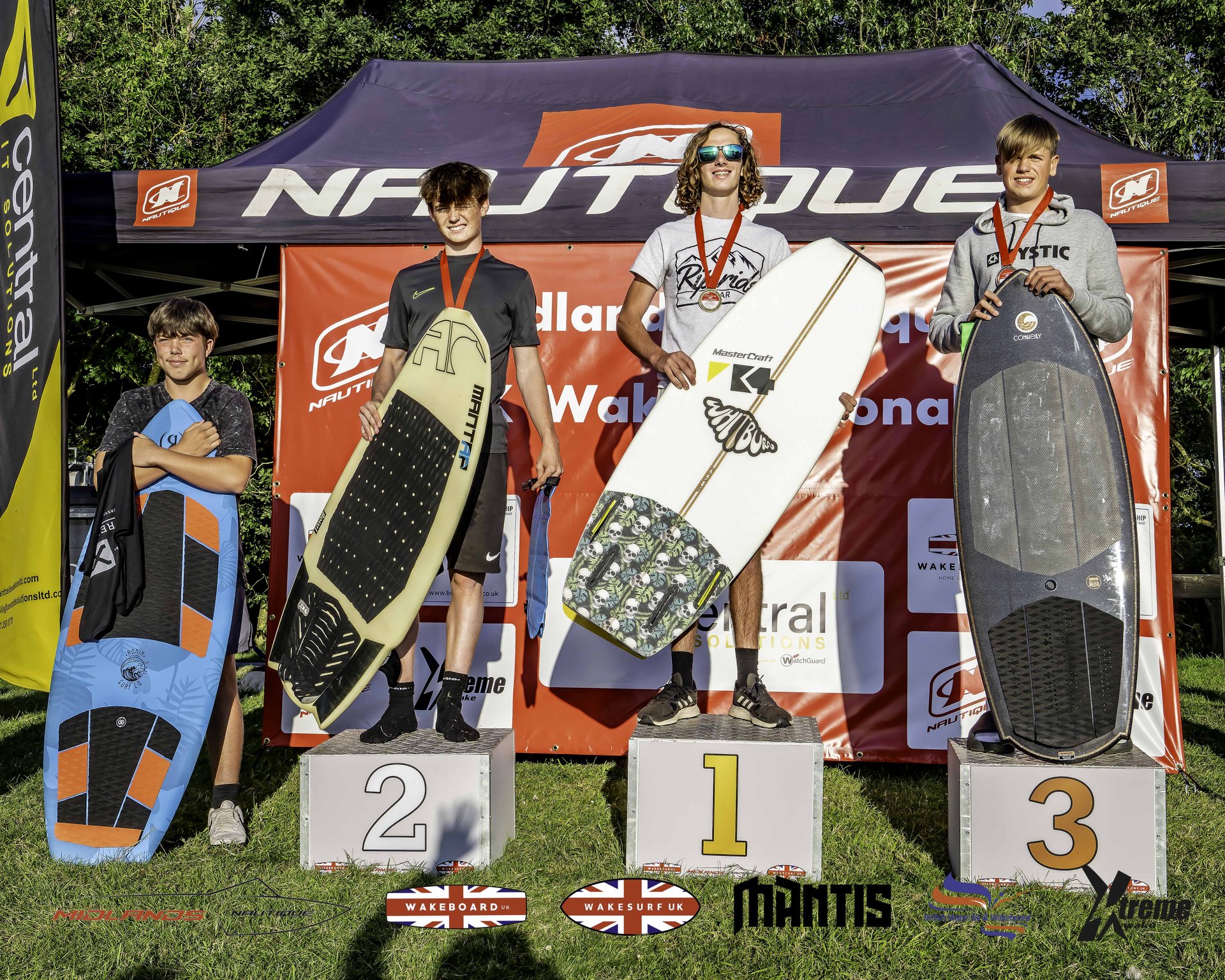 Rider at the 2024 Midlands Nautique UK Wake Nationals Wakesurf
