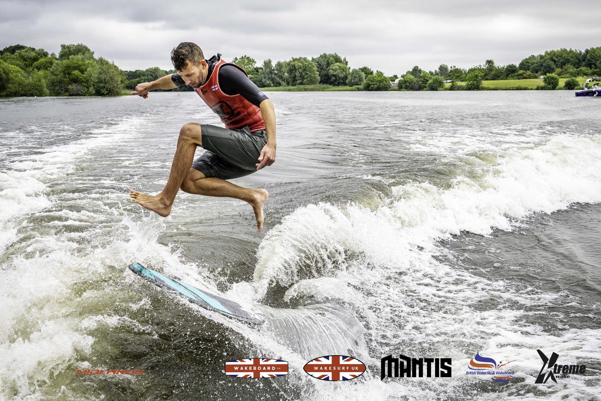 Rider at the 2024 Midlands Nautique UK Wake Nationals Wakesurf