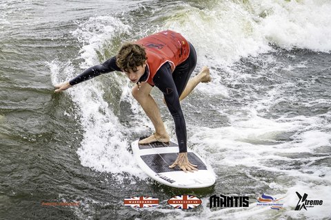 Olli Loder, Fire Hydrant WSF122 at the 2024 Midlands Nautique UK Wake Nationals Wakesurf - Photos Mantis Pro Media