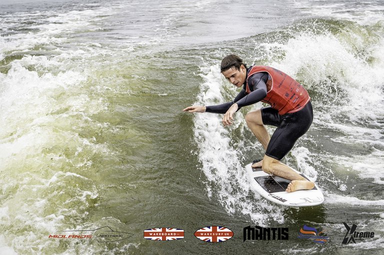 Olli Loder at the 2024 Midlands Nautique UK Wake Nationals Wakesurf - Photos Mantis Pro Media