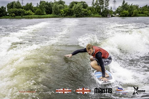 Ed Slater at the 2024 Midlands Nautique UK Wake Nationals Wakesurf - Photos Mantis Pro Media