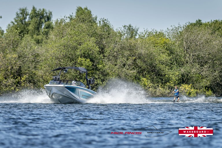 Rider at the 2025 Midlands Nautique UK Wake Nationals Wakeboard - Photos Mantis Pro Media