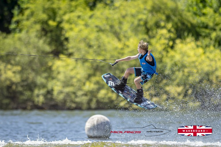 Rider at the 2025 Midlands Nautique UK Wake Nationals Wakeboard - Photos Mantis Pro Media