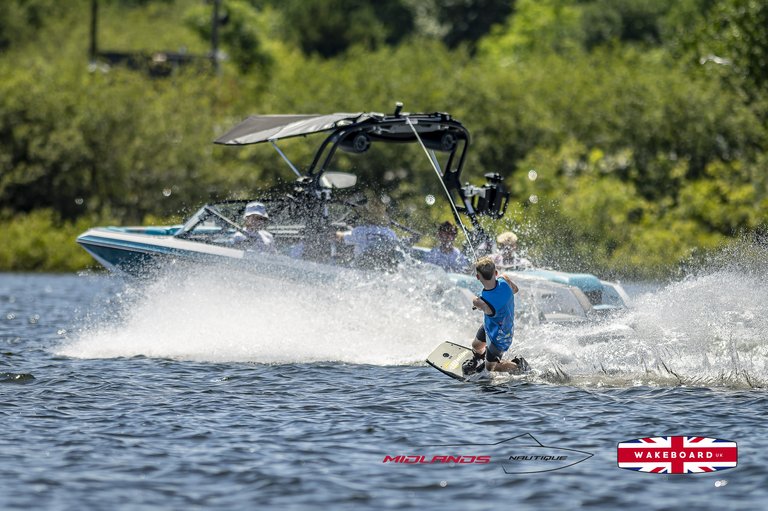Rider at the 2025 Midlands Nautique UK Wake Nationals Wakeboard - Photos Mantis Pro Media