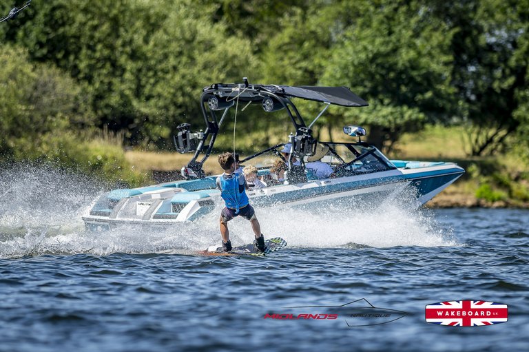 Rider at the 2025 Midlands Nautique UK Wake Nationals Wakeboard - Photos Mantis Pro Media