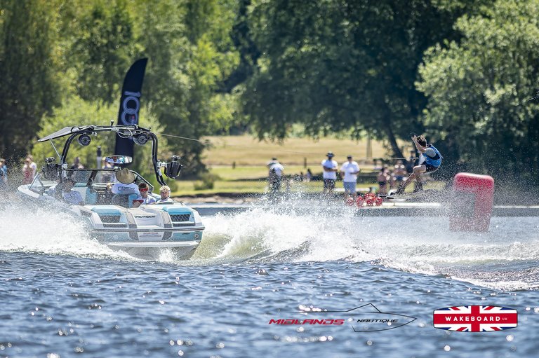 Rider at the 2025 Midlands Nautique UK Wake Nationals Wakeboard - Photos Mantis Pro Media