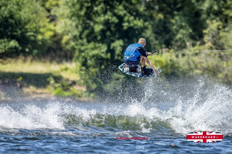 Rider at the 2025 Midlands Nautique UK Wake Nationals Wakeboard - Photos Mantis Pro Media