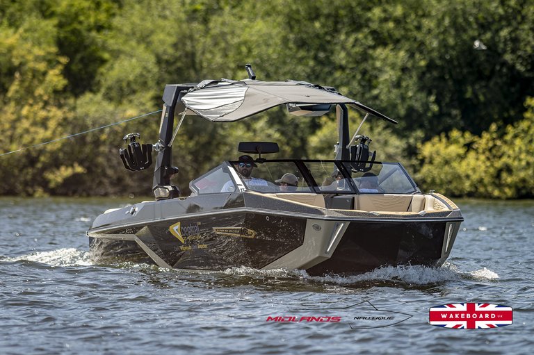Rider at the 2025 Midlands Nautique UK Wake Nationals Wakeboard - Photos Mantis Pro Media