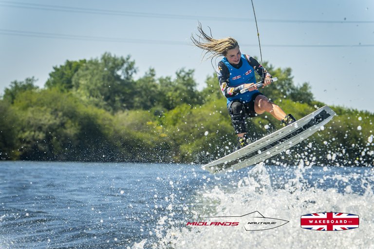 Rider at the 2025 Midlands Nautique UK Wake Nationals Wakeboard - Photos Mantis Pro Media