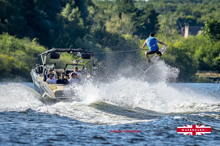 Rider at the 2025 Midlands Nautique UK Wake Nationals Wakeboard - Photos Mantis Pro Media