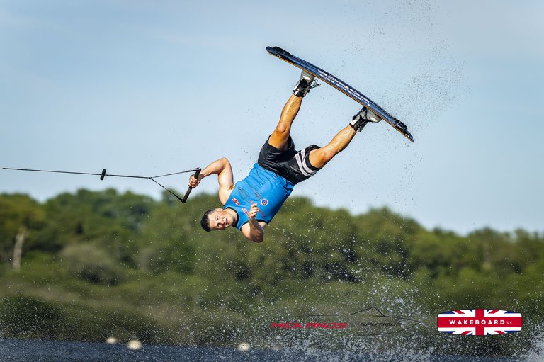 Rider at the 2025 Midlands Nautique UK Wake Nationals Wakeboard - Photos Mantis Pro Media