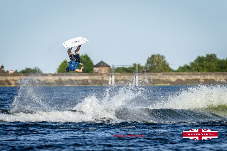 Rider at the 2025 Midlands Nautique UK Wake Nationals Wakeboard - Photos Mantis Pro Media