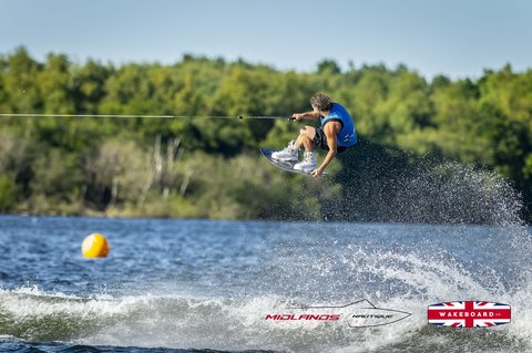 Rider at the 2025 Midlands Nautique UK Wake Nationals Wakeboard - Photos Mantis Pro Media