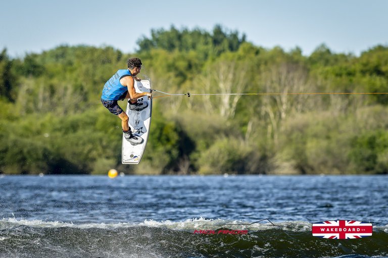 Rider at the 2025 Midlands Nautique UK Wake Nationals Wakeboard - Photos Mantis Pro Media