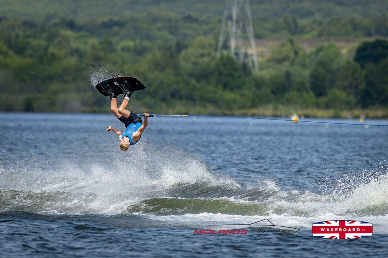 Rider at the 2025 Midlands Nautique UK Wake Nationals Wakeboard - Photos Mantis Pro Media