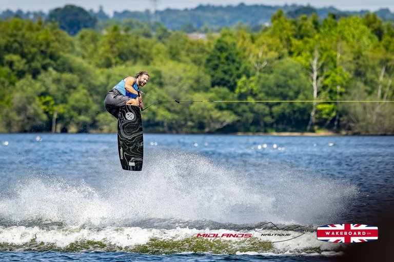 Rider at the 2025 Midlands Nautique UK Wake Nationals Wakeboard - Photos Mantis Pro Media