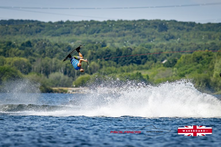 Rider at the 2025 Midlands Nautique UK Wake Nationals Wakeboard - Photos Mantis Pro Media