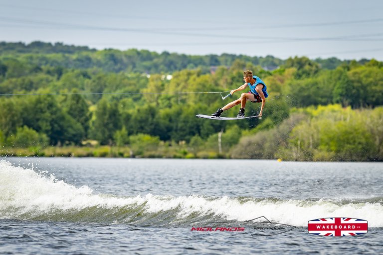 Rider at the 2025 Midlands Nautique UK Wake Nationals Wakeboard - Photos Mantis Pro Media